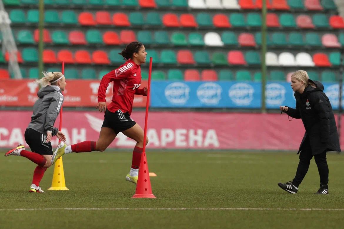 Dynamo Moscow forward Kaylan Williams during her time at Lokomotiv Moscow at training
