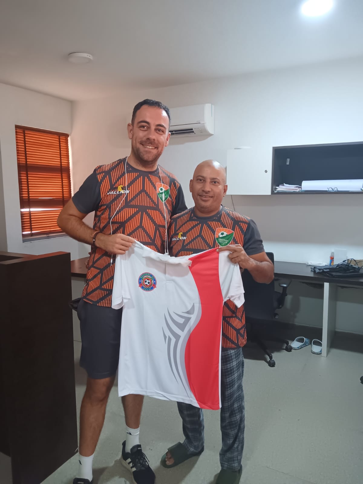 Coach Luís Figueiredo in India at Sreenidi Deccan FC with SL Benfica