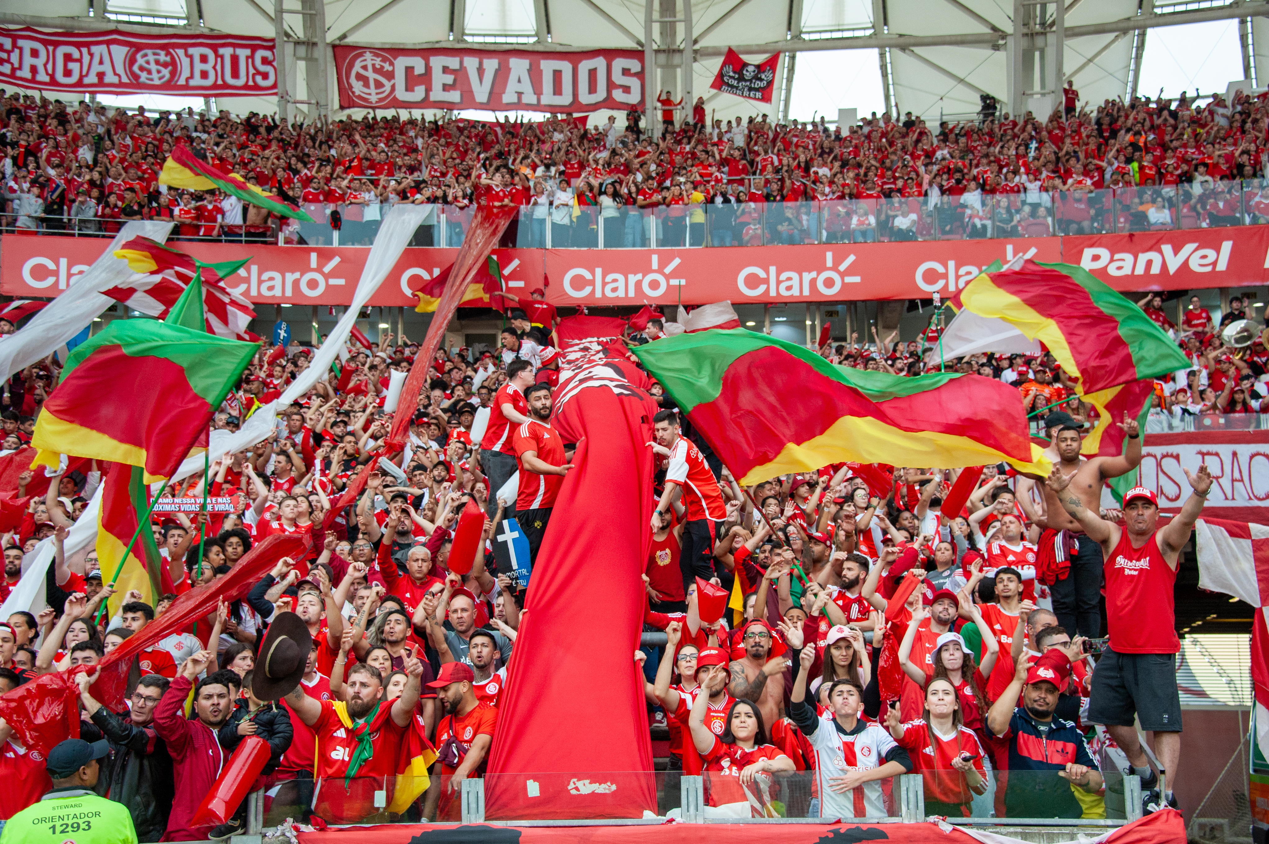 Photo Curva team groundhopping at a stadium